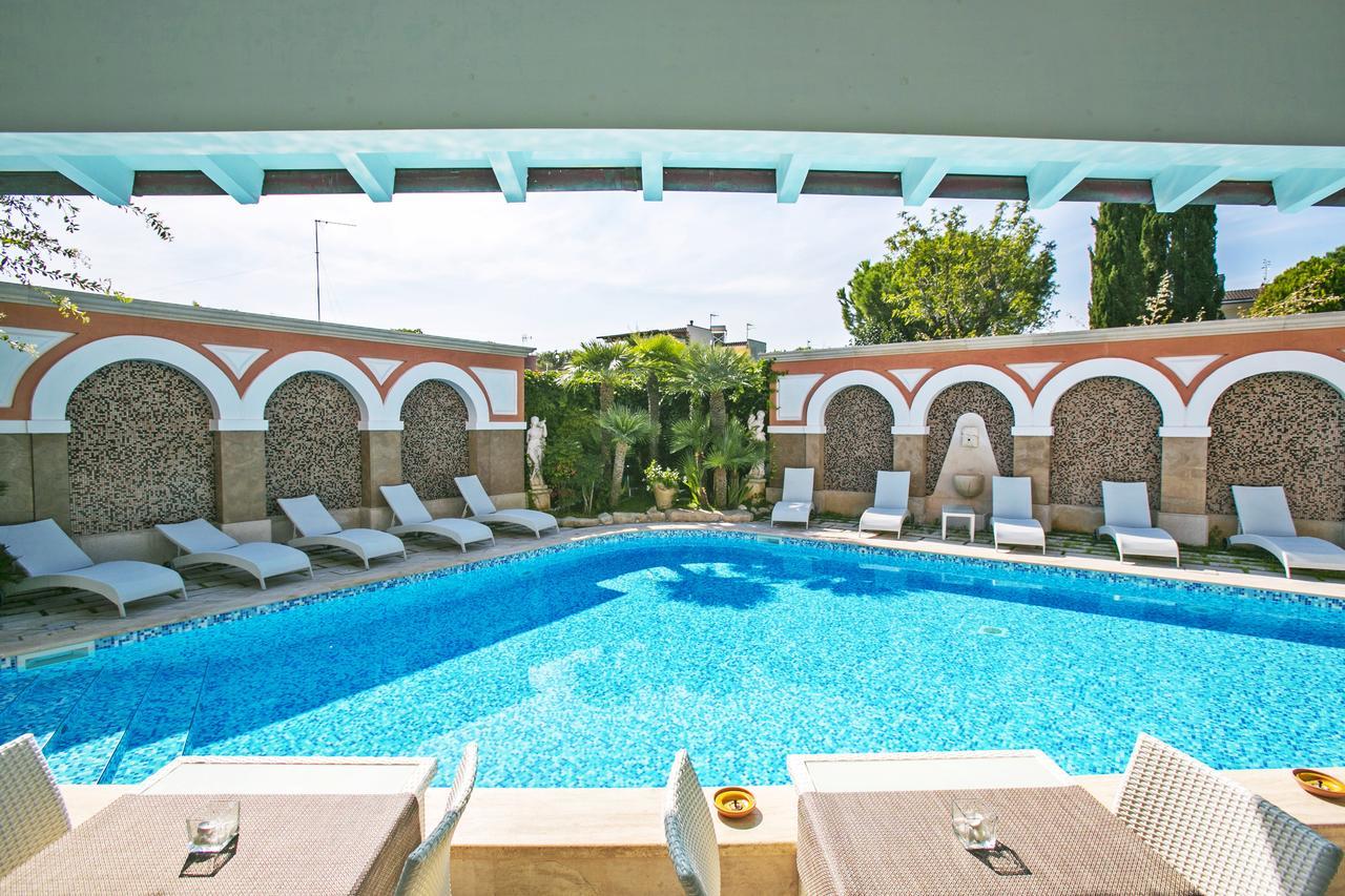 Bed and Breakfast Foglie D' Acqua Bisceglie Esterno foto