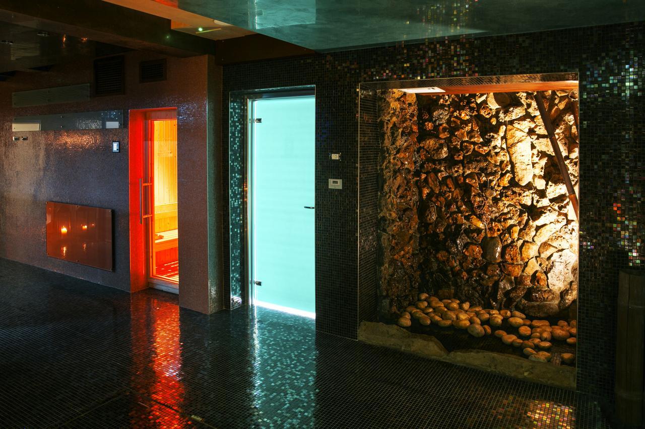Bed and Breakfast Foglie D' Acqua Bisceglie Esterno foto