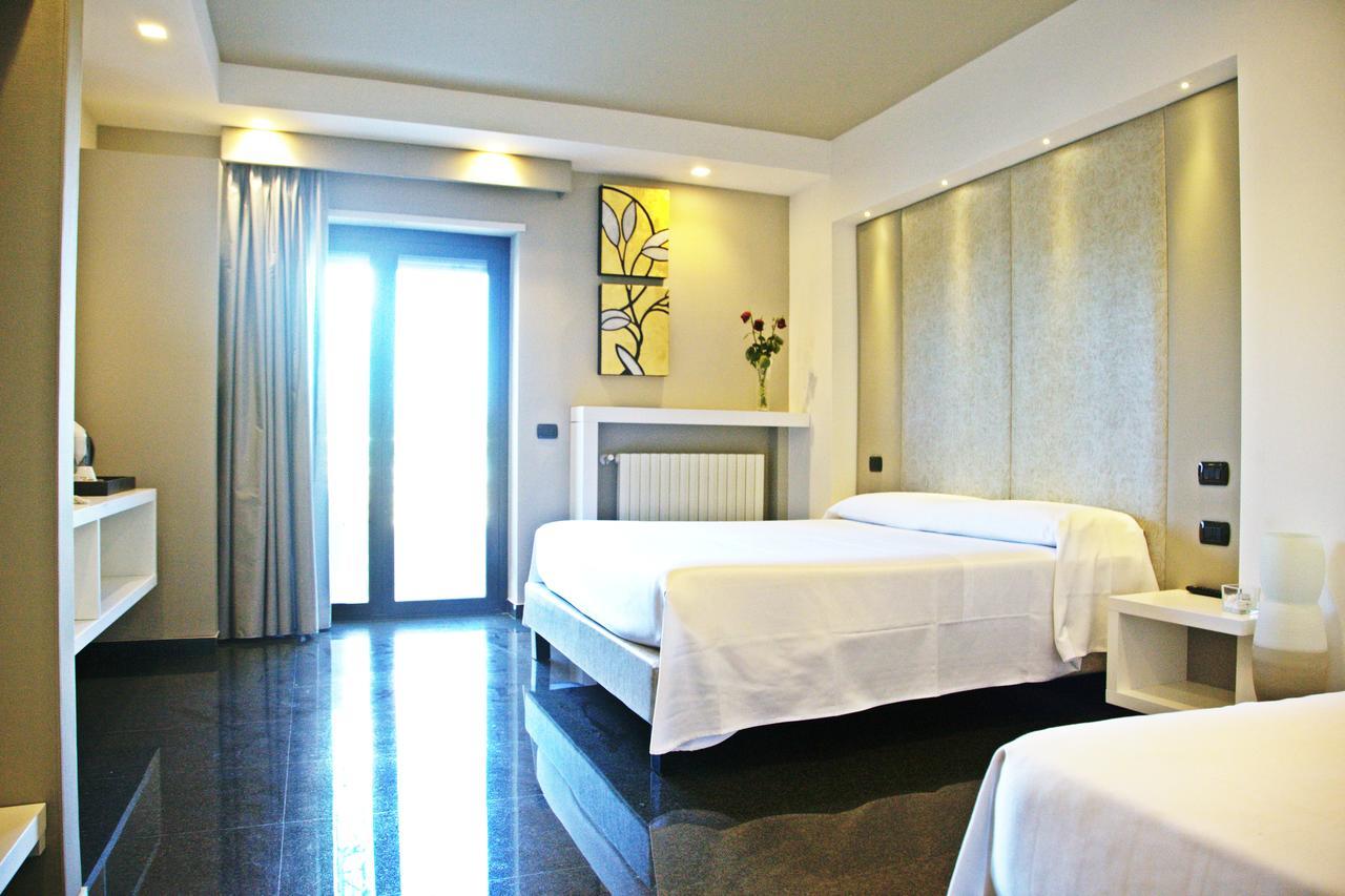 Bed and Breakfast Foglie D' Acqua Bisceglie Esterno foto